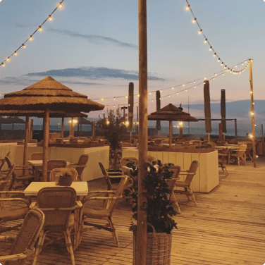 Bandu Beach by night
